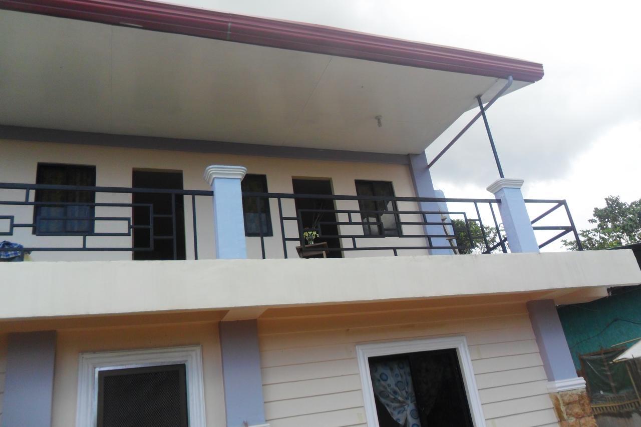 Jims Castle Inn Coron Exterior photo