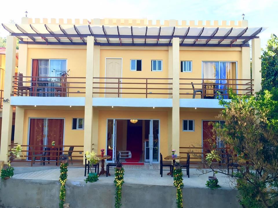 Jims Castle Inn Coron Exterior photo
